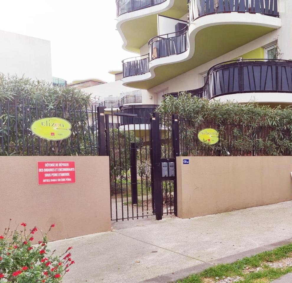 Grand Appartement Avec Garage Et Terrasse Castelnau-le-Lez Buitenkant foto