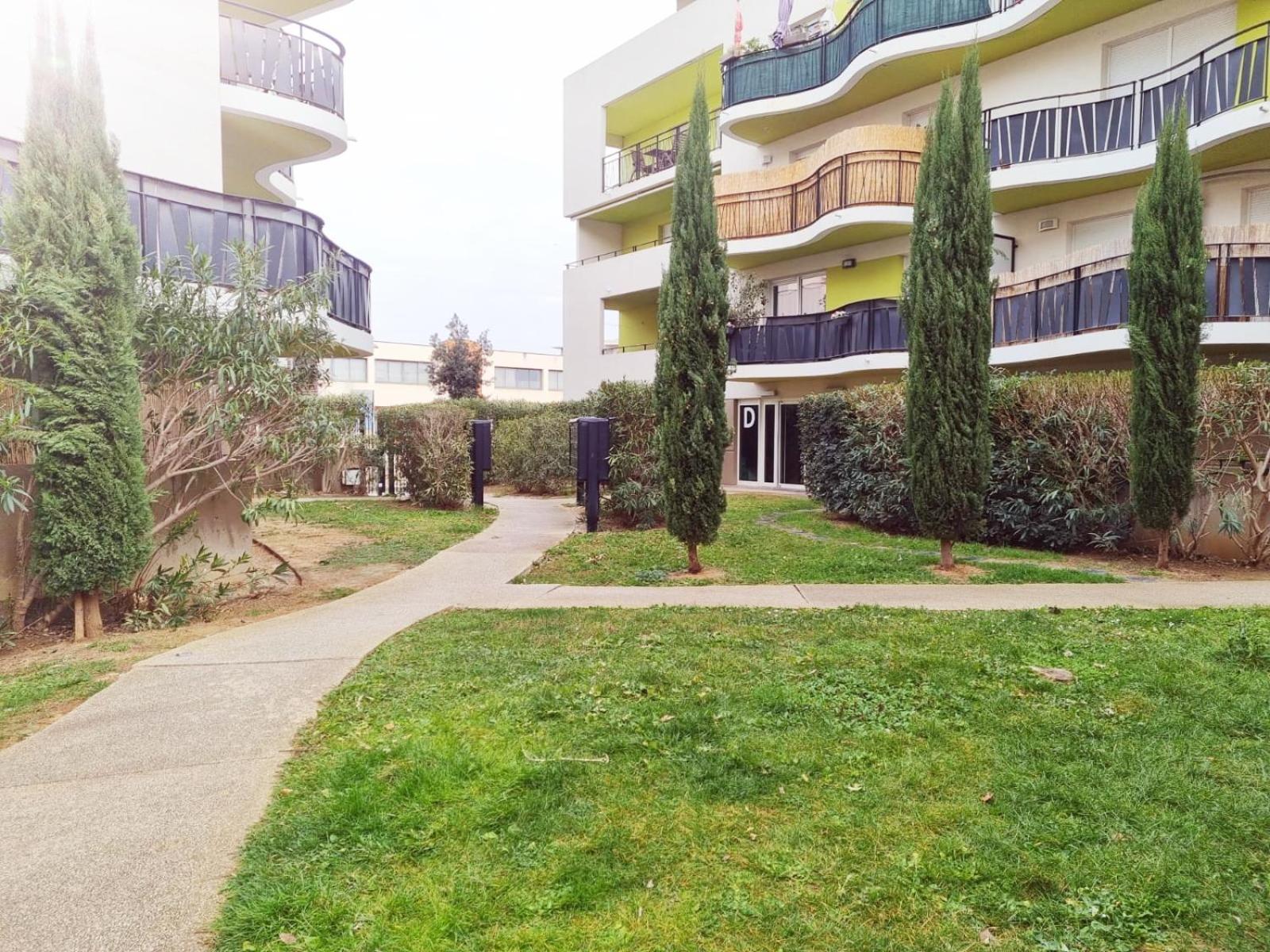 Grand Appartement Avec Garage Et Terrasse Castelnau-le-Lez Buitenkant foto